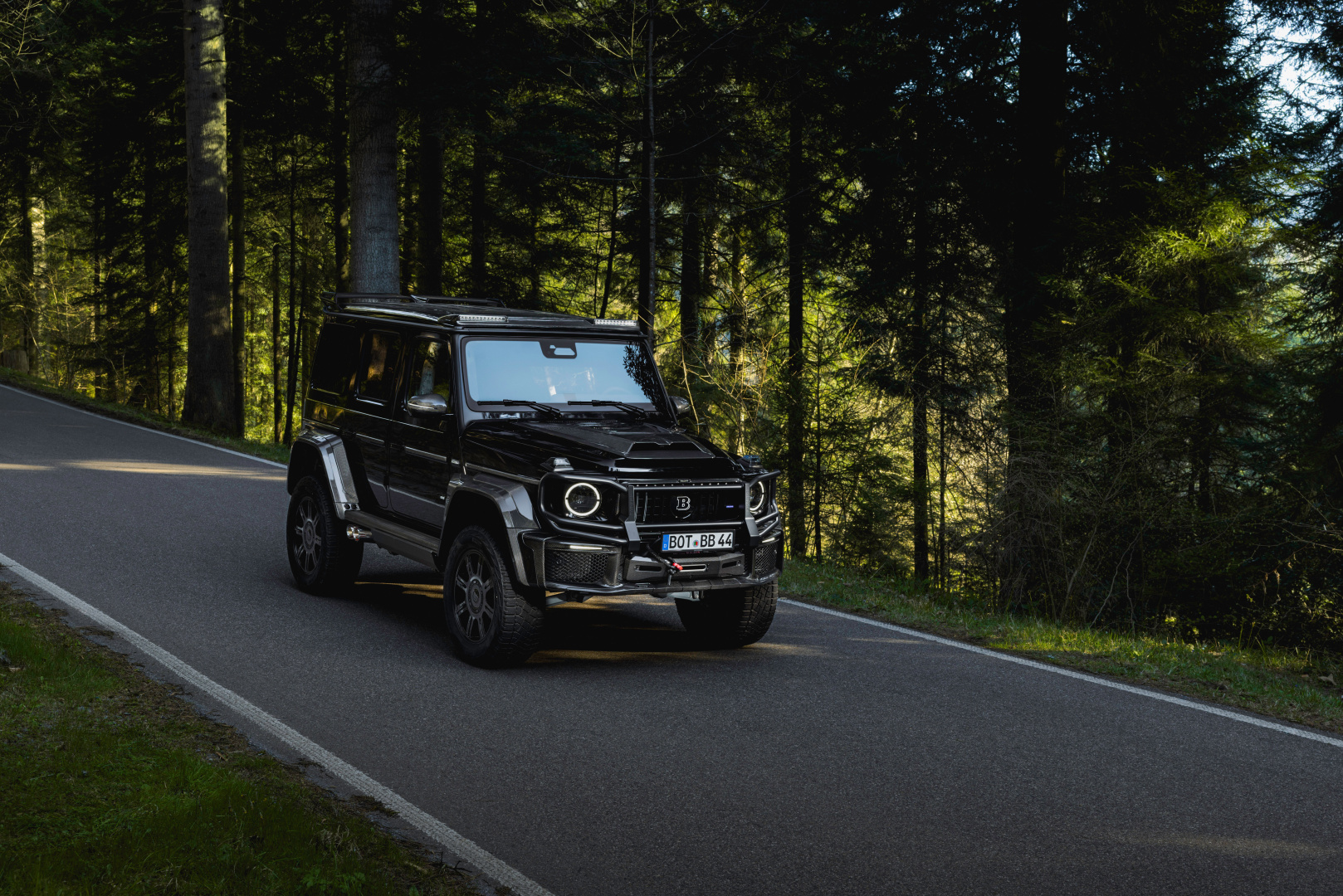 SMALL_BRABUS XL 800_W 465_Outdoor (6)